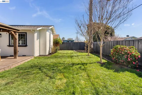 $1,199,998 | 7434 Larkdale Avenue, Dublin, CA 94568