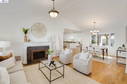 $1,199,998 | 7434 Larkdale Avenue, Dublin, CA 94568