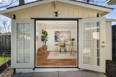 $1,199,998 | 7434 Larkdale Avenue, Dublin, CA 94568