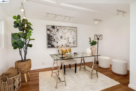 $1,199,998 | 7434 Larkdale Avenue, Dublin, CA 94568