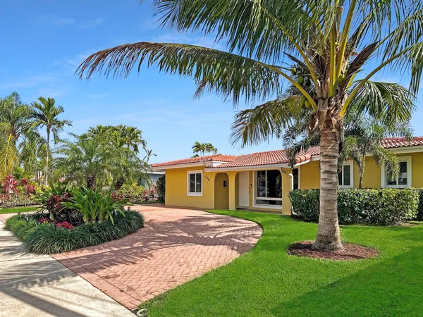 $9,000 | 280 Southeast 3rd Avenue, Pompano Beach, FL 33060