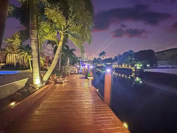 $9,000 | 280 Southeast 3rd Avenue, Pompano Beach, FL 33060