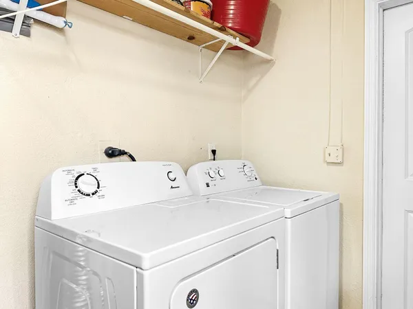 $9,000 | 280 Southeast 3rd Avenue, Pompano Beach, FL 33060