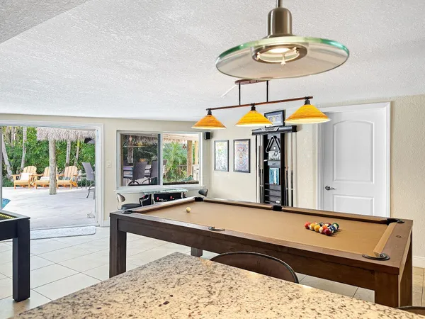 $9,000 | 280 Southeast 3rd Avenue, Pompano Beach, FL 33060