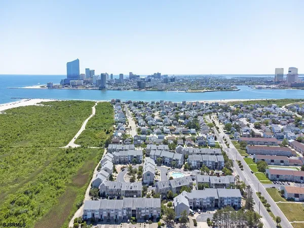 $3,250 | 25 Coquille Beach Drive, Unit 25, Brigantine, NJ 08203