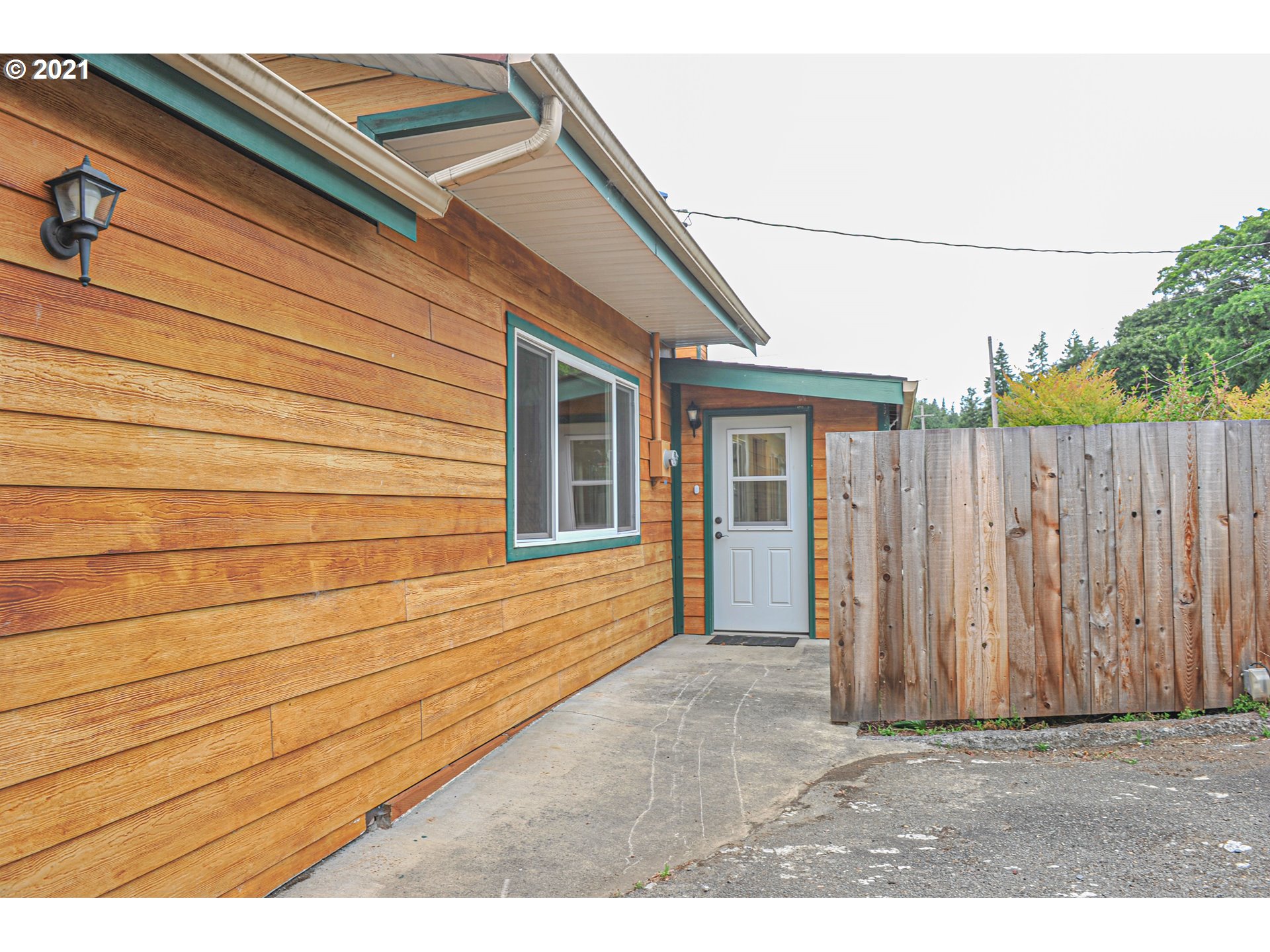 514 25th Street Myrtle Point, OR 97458 - Photo 2 of 30 Gallery Image 2
