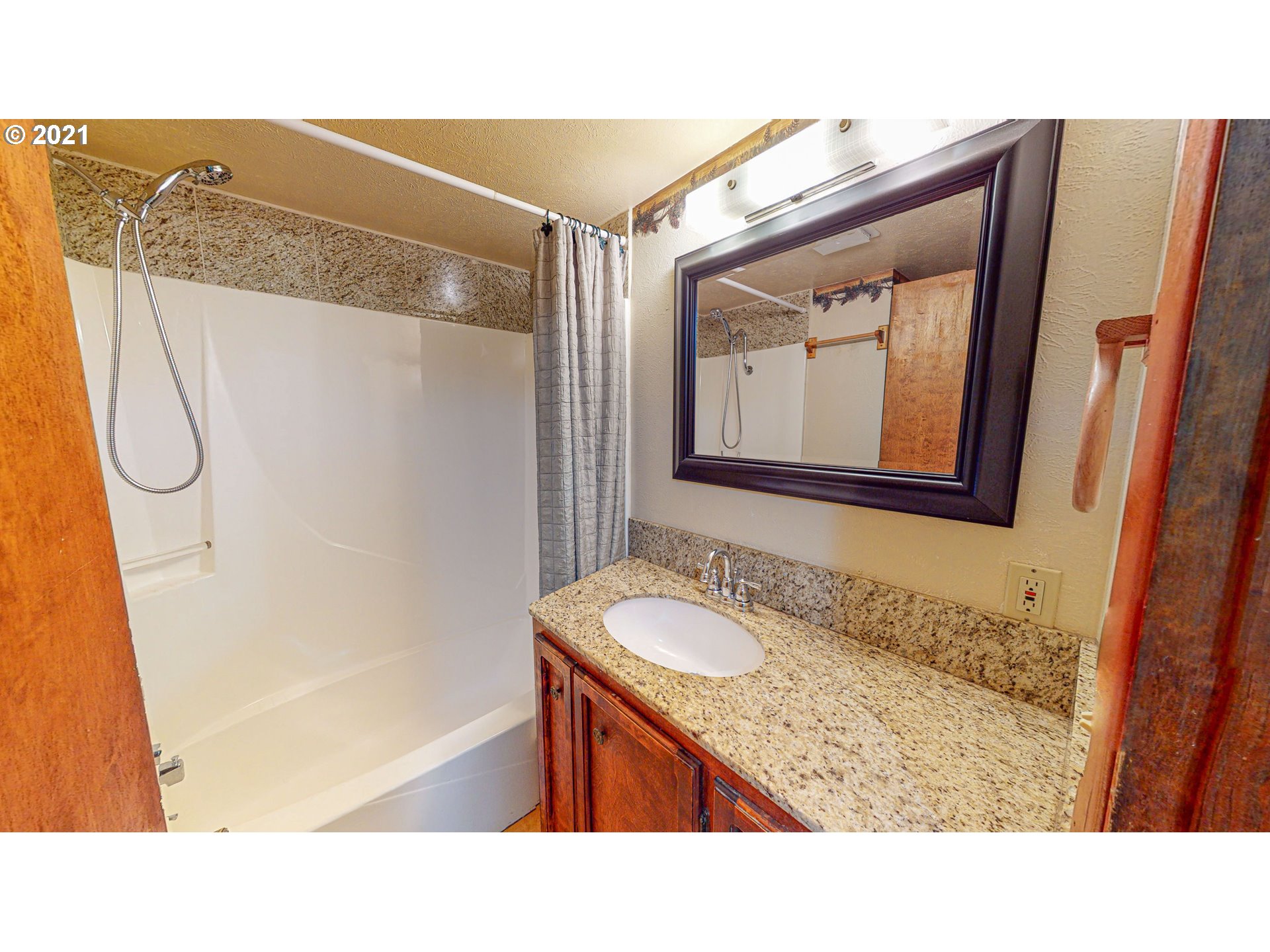 514 25th Street Myrtle Point, OR 97458 - Photo 16 of 30 Gallery Image 16
