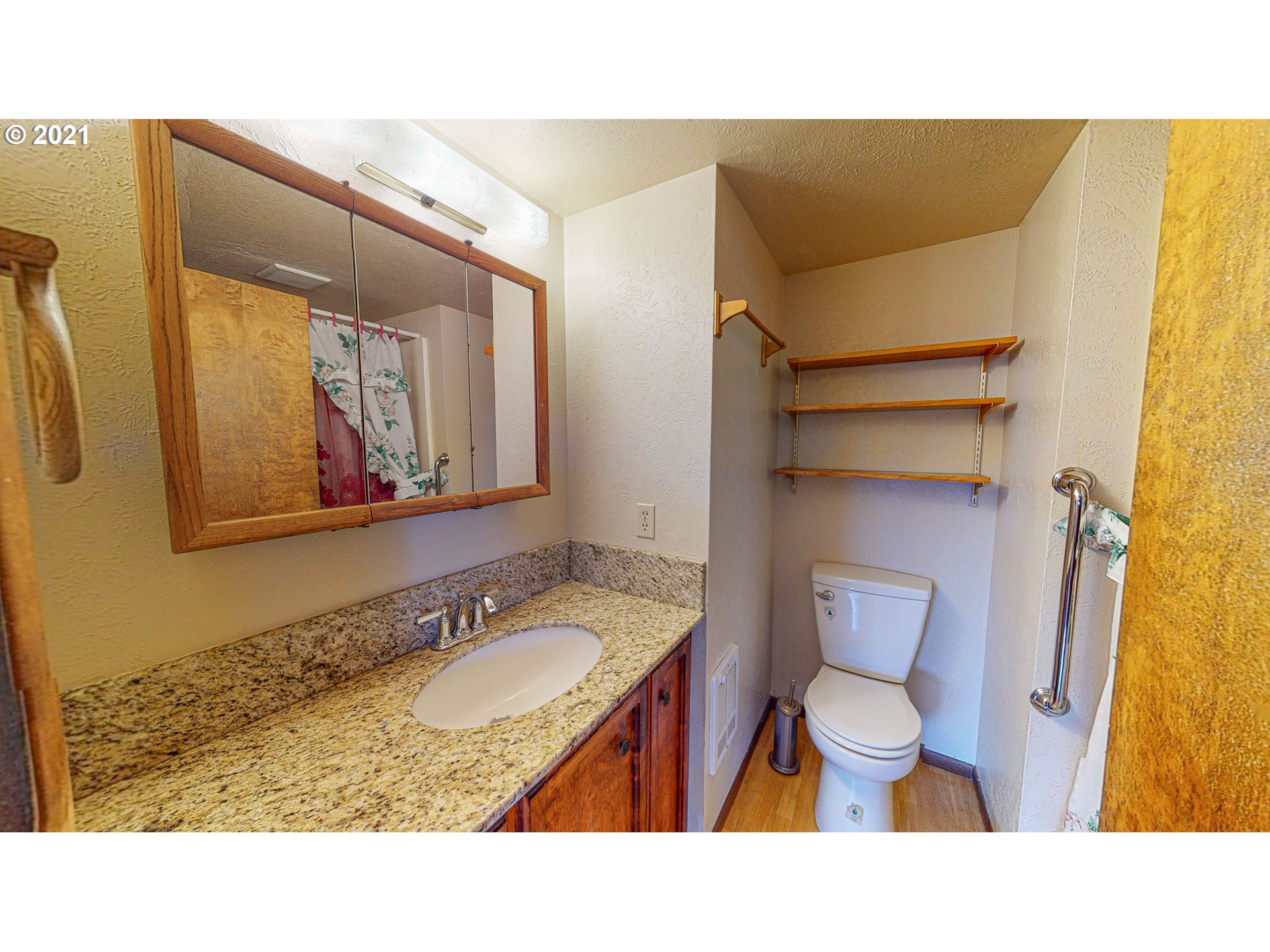514 25th Street Myrtle Point, OR 97458 - Photo 20 of 30 Gallery Image 20