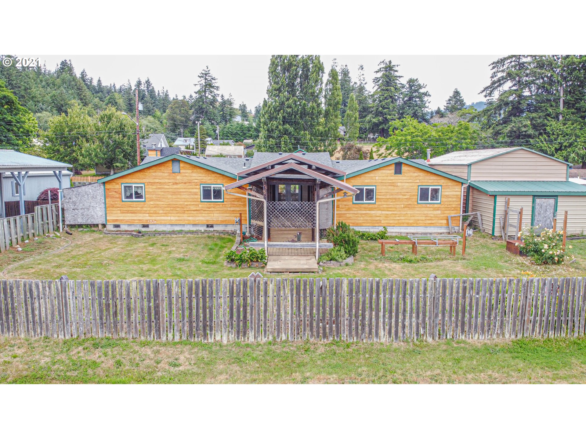 514 25th Street Myrtle Point, OR 97458 - Photo 29 of 30 Gallery Image 29