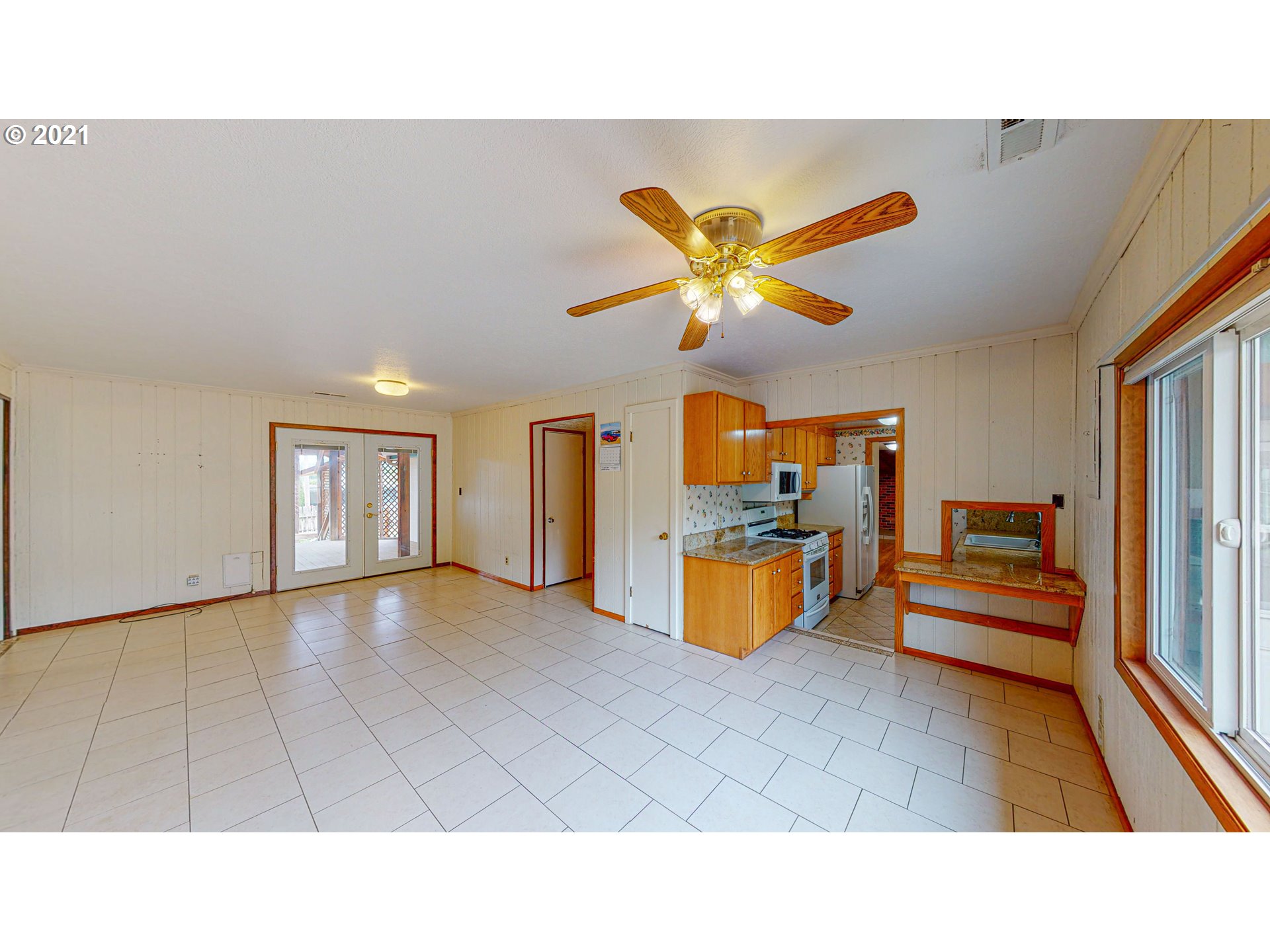 514 25th Street Myrtle Point, OR 97458 - Photo 6 of 30 Gallery Image 6
