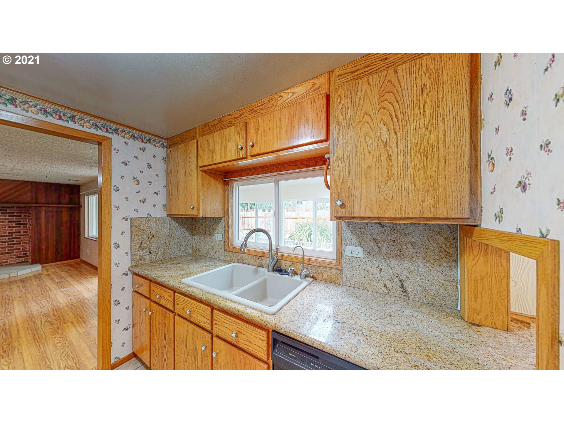 514 25th Street Myrtle Point, OR 97458 - Photo 9 of 30 Gallery Image 9