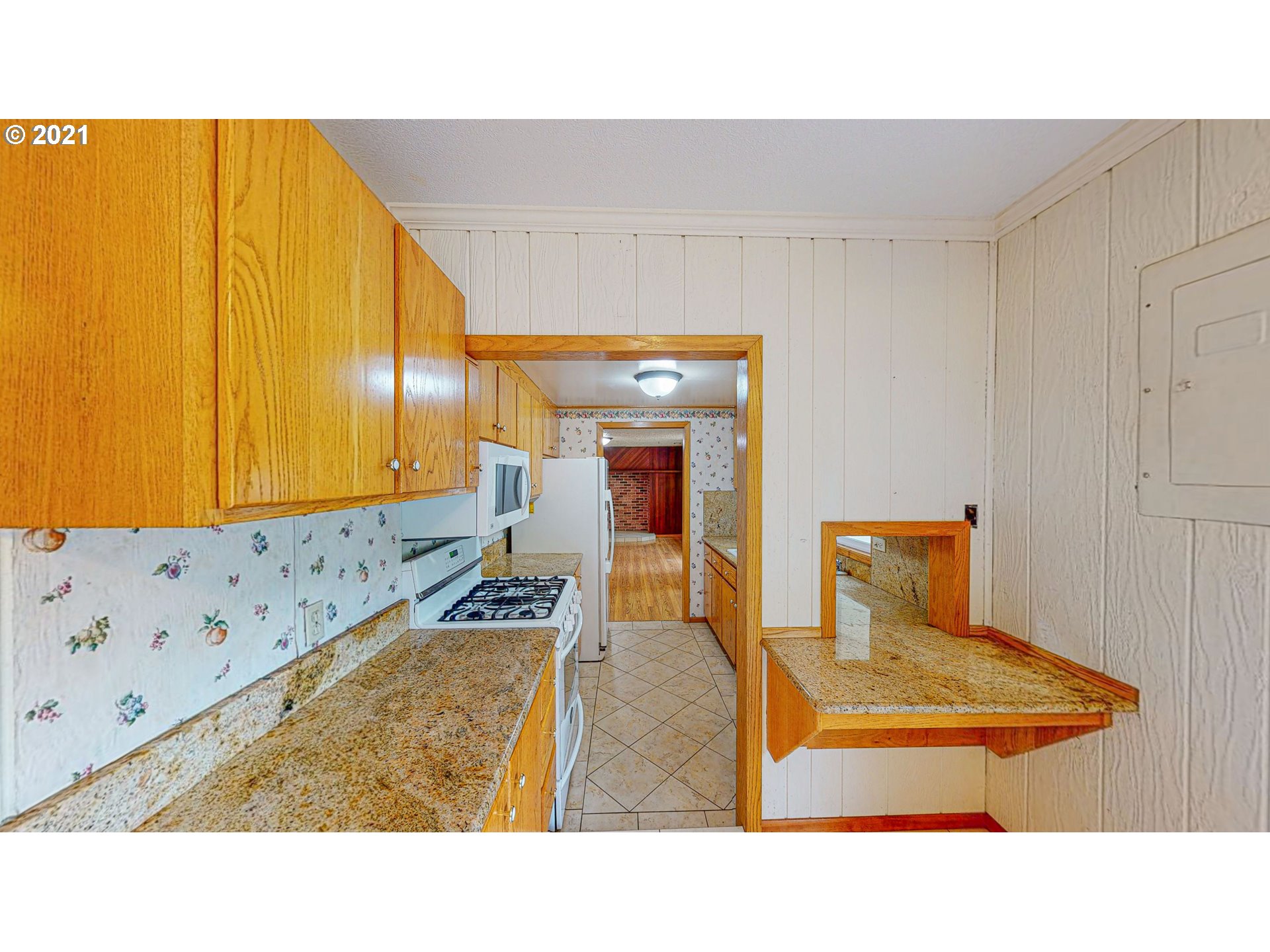 514 25th Street Myrtle Point, OR 97458 - Photo 10 of 30 Gallery Image 10