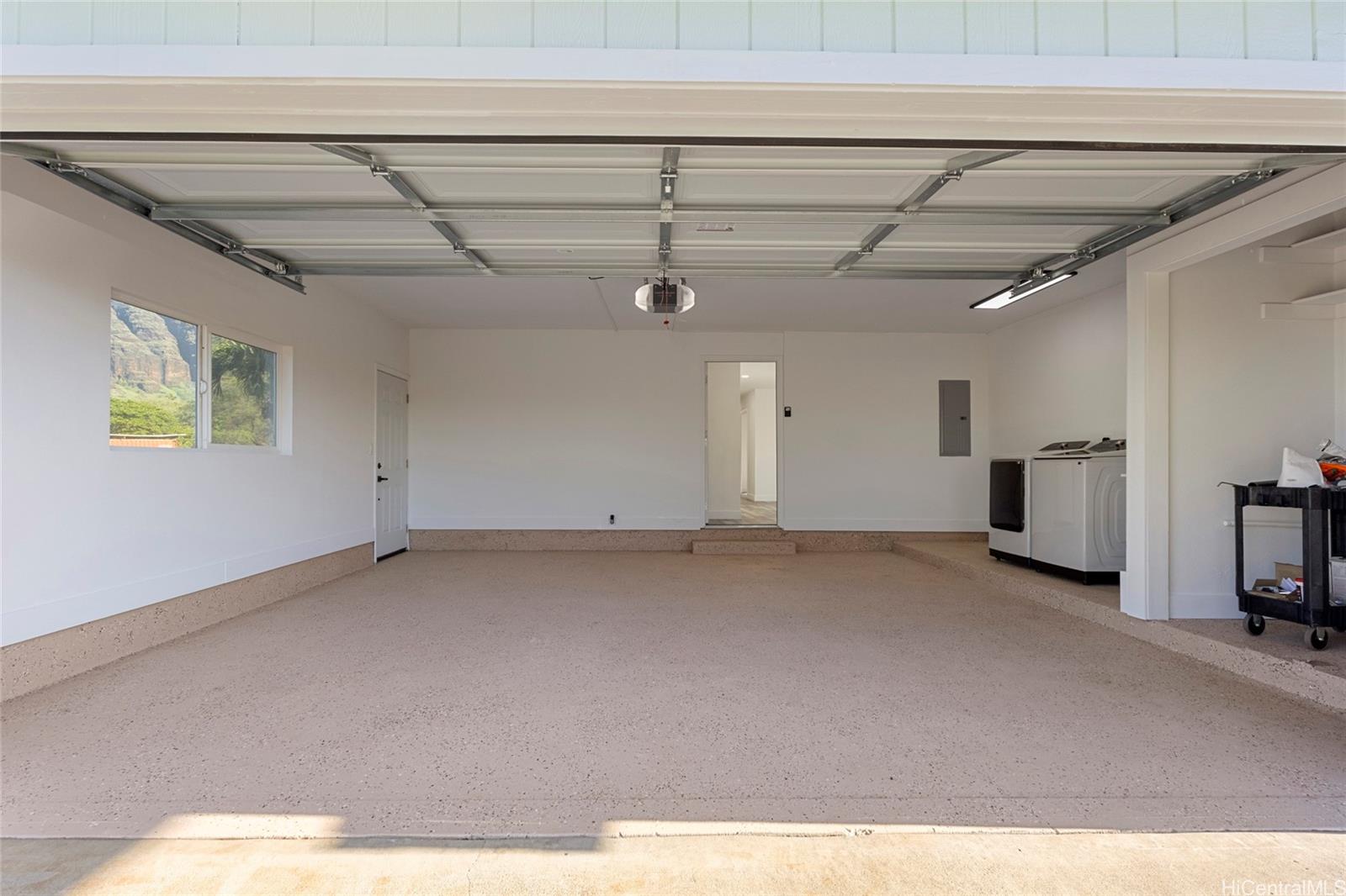 84-1036 Noholio Road Waianae, HI 96792 - Photo 19 of 25 2 car enclosed garage