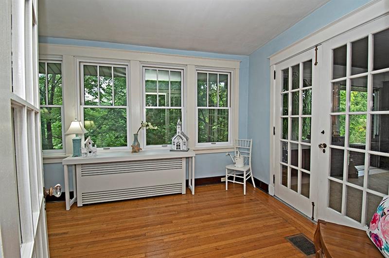 109 East Waldheim Road Pittsburgh, PA 15215 - Photo 11 of 20 Gallery Image 11