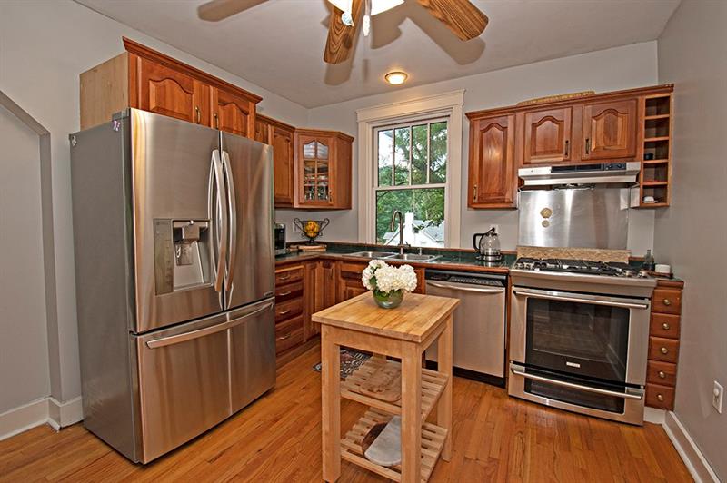 109 East Waldheim Road Pittsburgh, PA 15215 - Photo 4 of 20 Gallery Image 4