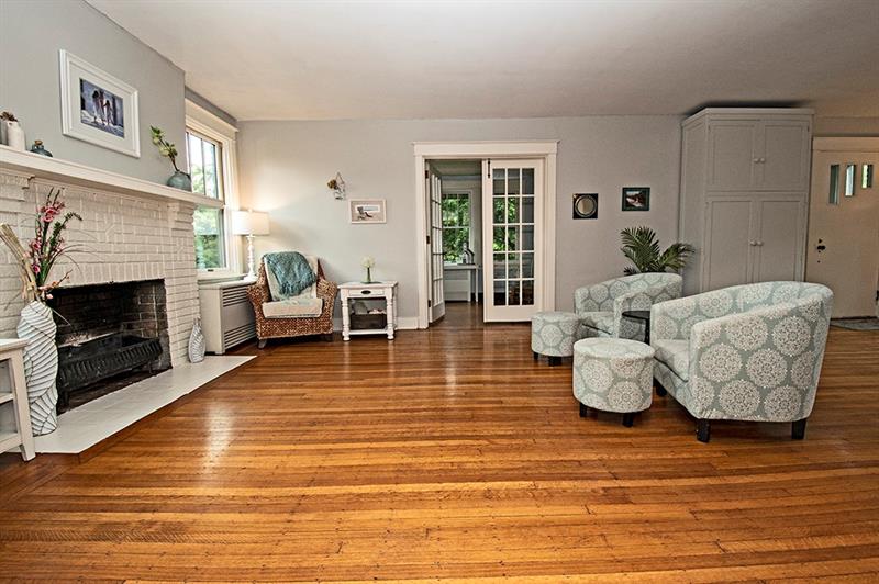 109 East Waldheim Road Pittsburgh, PA 15215 - Photo 10 of 20 Gallery Image 10