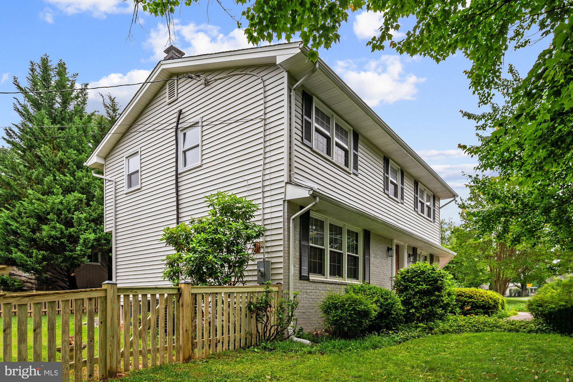 8612 Cottage Street Vienna, VA 22180 - Photo 48 of 73