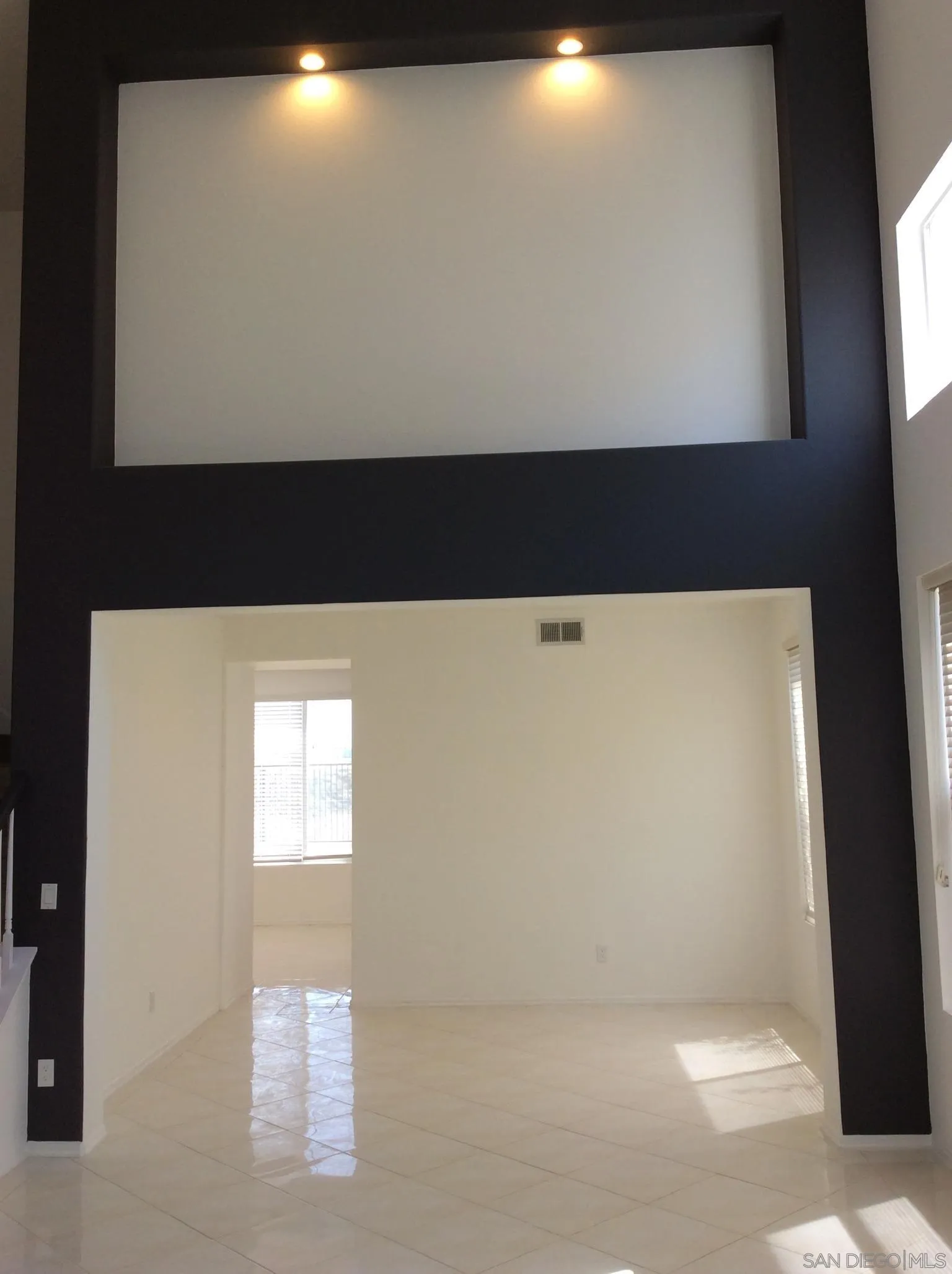 6243 Seacrest View Road San Diego, CA 92121 - Photo 5 of 59