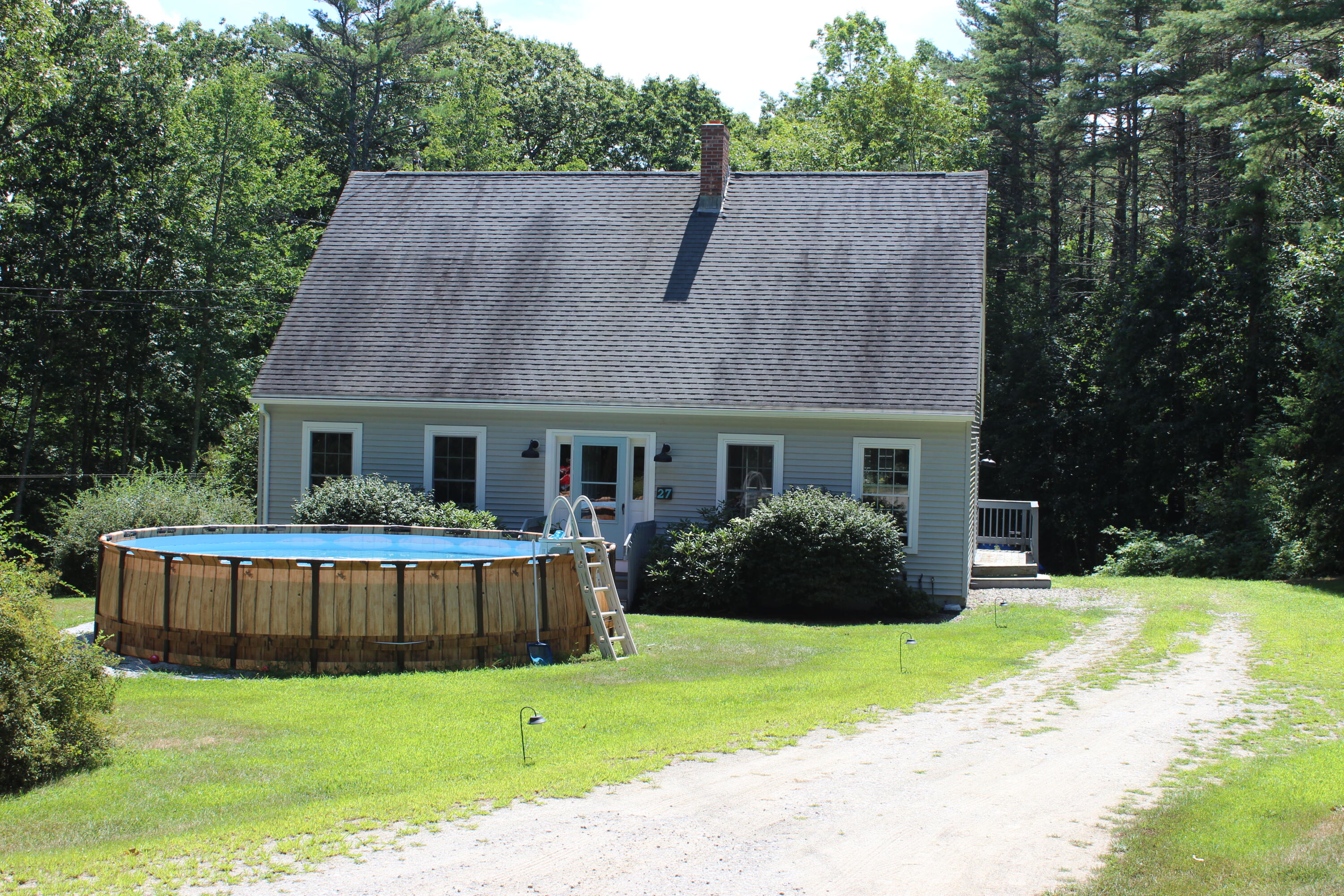 27 Cohen Road Nobleboro, ME 04555 - Photo 2 of 35 IMG_9600