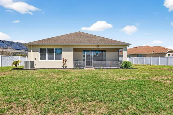 $450,000 | 8238 Willow Beach Drive, Riverview, FL 33578