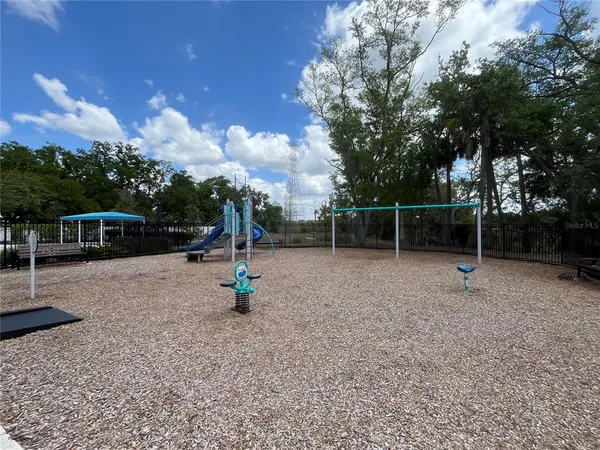 $450,000 | 8238 Willow Beach Drive, Riverview, FL 33578