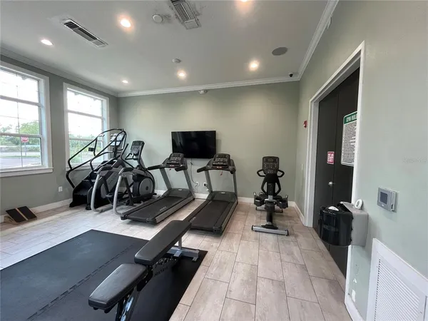 $450,000 | 8238 Willow Beach Drive, Riverview, FL 33578