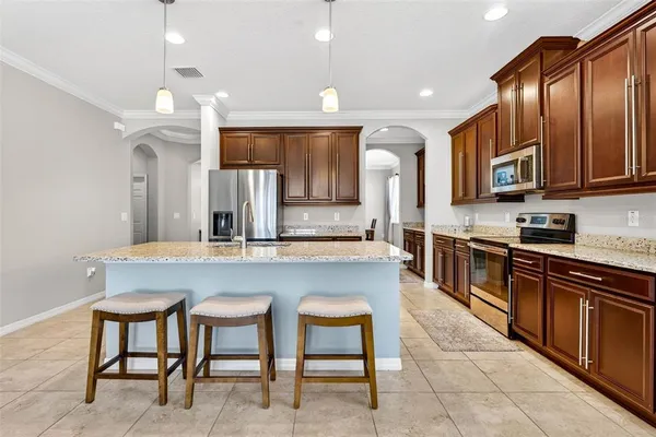 $450,000 | 8238 Willow Beach Drive, Riverview, FL 33578