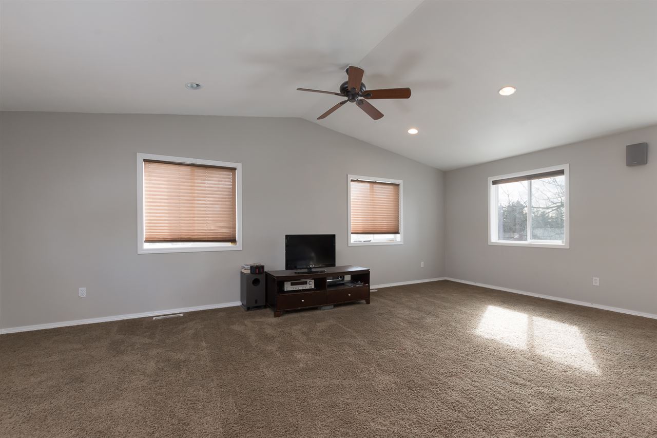 3705 West Strong Road Spokane, WA 99208 - Photo 8 of 18 Gallery Image 8