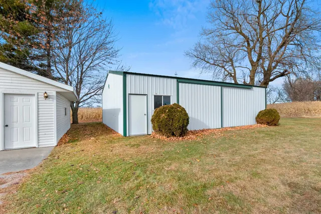 $280,000 | N3075 County Rd C, Pulaski, WI 54162