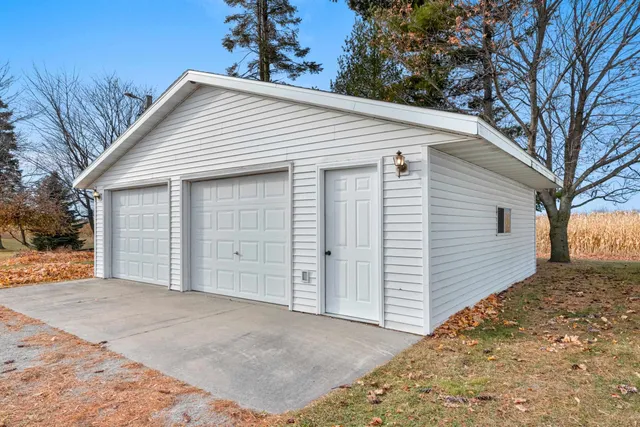 $280,000 | N3075 County Rd C, Pulaski, WI 54162