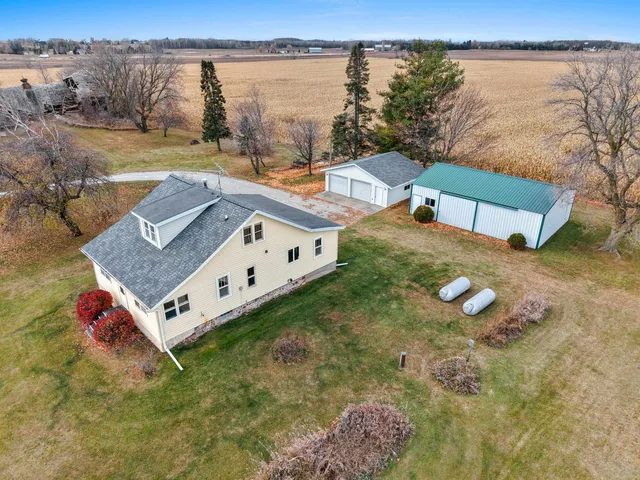 $280,000 | N3075 County Rd C, Pulaski, WI 54162