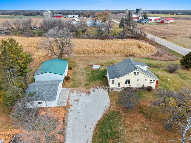 $280,000 | N3075 County Rd C, Pulaski, WI 54162