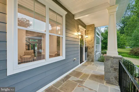 $2,400,000 | 2336 North Oak Street, Falls Church, VA 22046