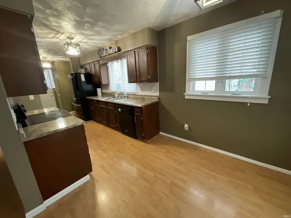 $229,900 | 405 Morton Lane, Ossian, IN 46777