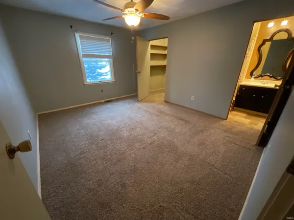 $229,900 | 405 Morton Lane, Ossian, IN 46777