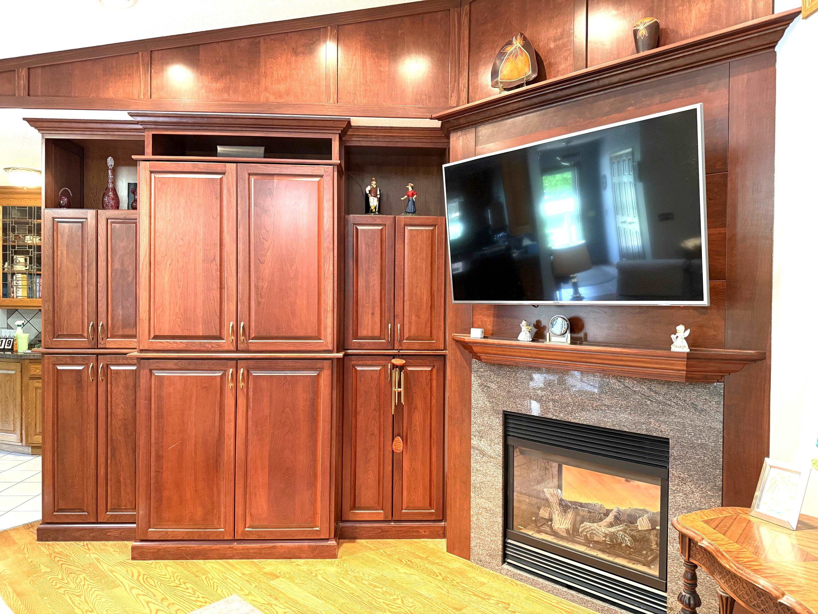 2145 Wheeler Road Bay City, MI 48706 - Photo 3 of 29