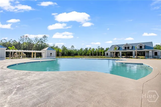 $2,100 | 149 Coneflower Road, Bloomingdale, GA 31302