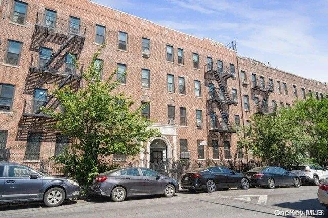 $475,000 | 101 Linden Street, Unit 1A | Bushwick