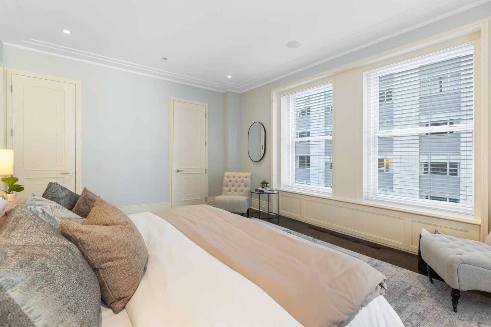 159 East Walton Place, Unit 9E Chicago, IL 60611 - Photo 20 of 32