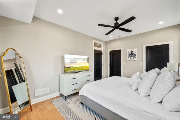 $5,000 | 330 Wright Street, Philadelphia, PA 19128