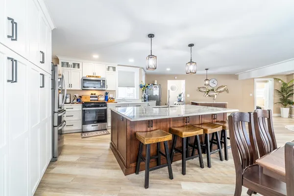 $1,200,000 | 690 Spring Beach Road, Rome City, IN 46784