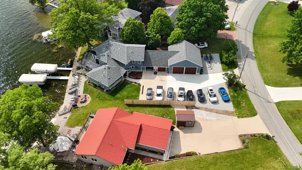 $1,200,000 | 690 Spring Beach Road, Rome City, IN 46784