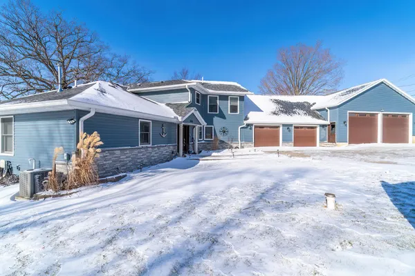 $1,200,000 | 690 Spring Beach Road, Rome City, IN 46784