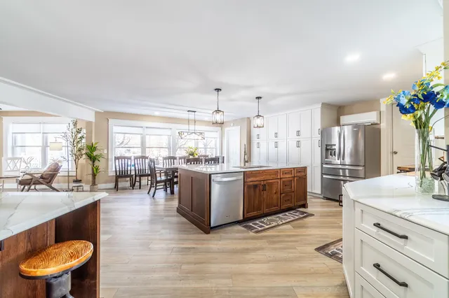 $1,200,000 | 690 Spring Beach Road, Rome City, IN 46784