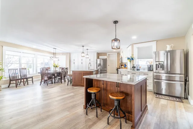 $1,200,000 | 690 Spring Beach Road, Rome City, IN 46784