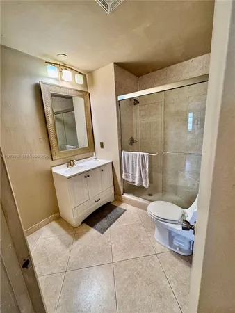 $1,950 | 8838 Bella Vista Drive, Boca Raton, FL 33433