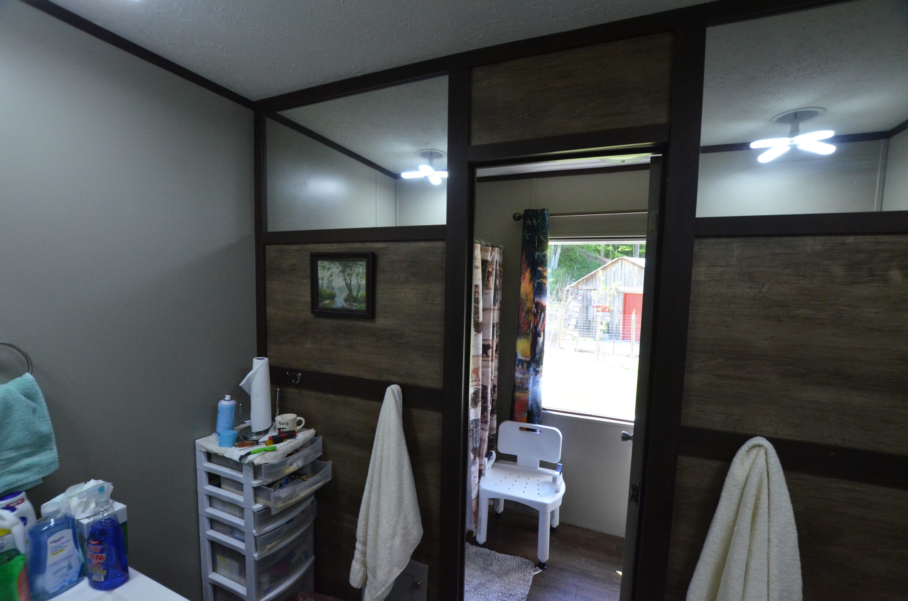 3425 Fitchburg Road Ravenna, KY 40472 - Photo 31 of 76 Guest bathroom!