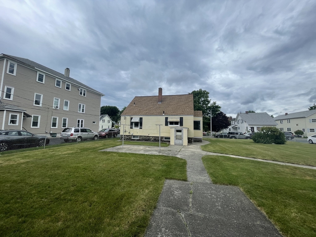 19 Atlanta Street, Unit 1 Worcester, MA 01604 - Photo 18 of 18