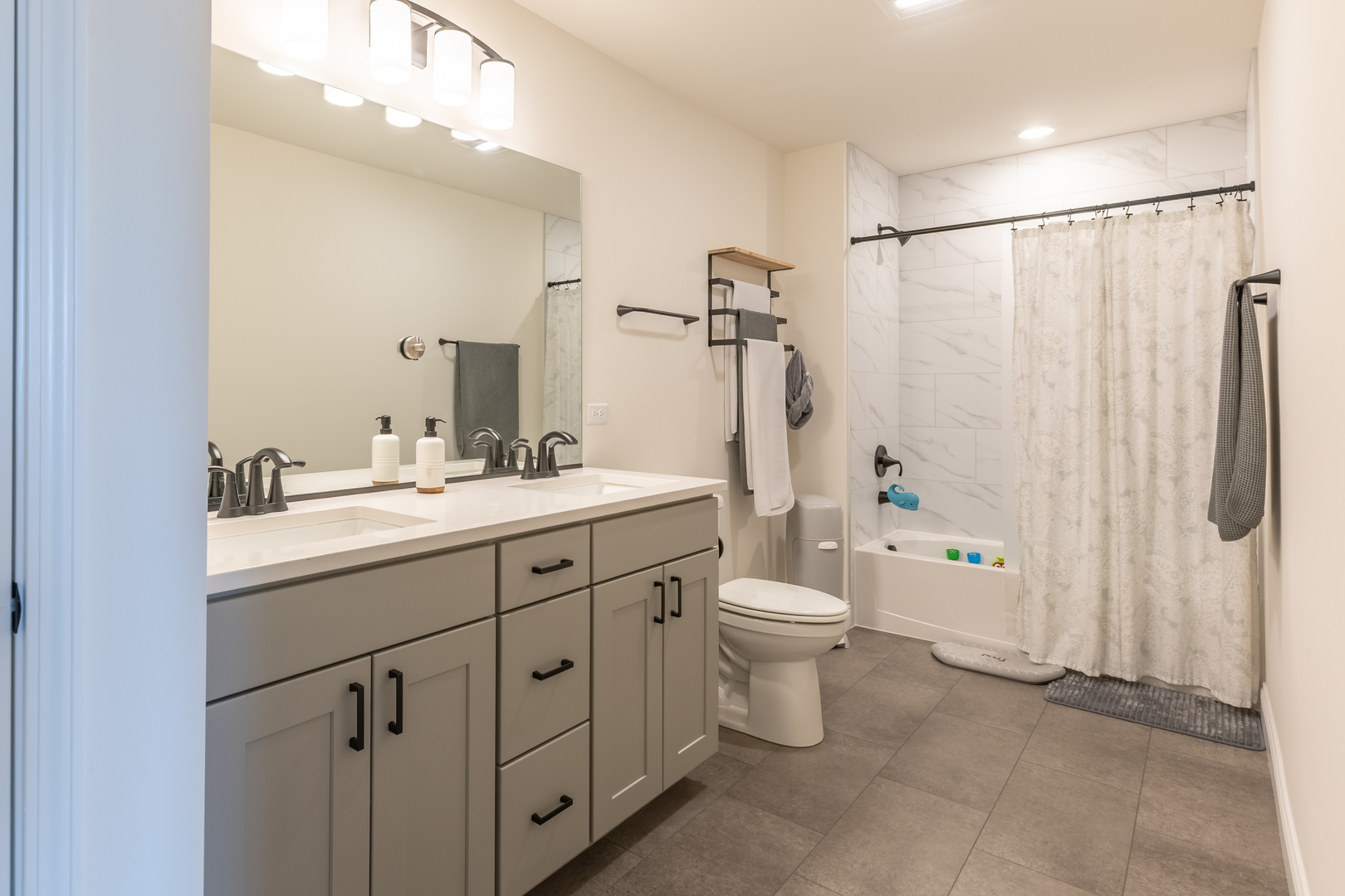 3687 Peregrine Way Elgin, IL 60124 - Photo 17 of 31