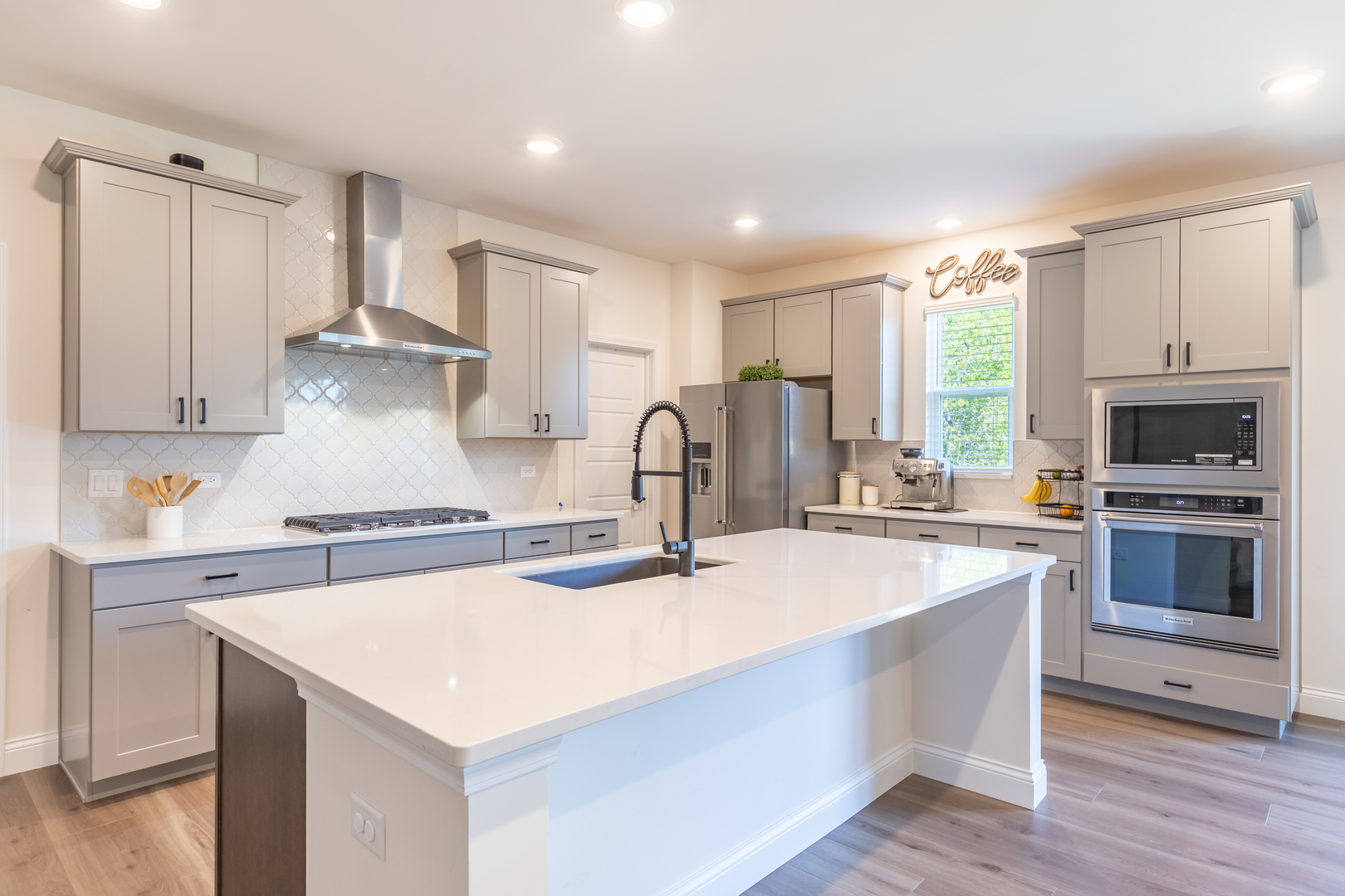 3687 Peregrine Way Elgin, IL 60124 - Photo 9 of 31